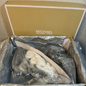 Never been worn Sparkly platform point sparkly slipper Michael Kors heels